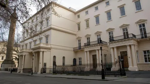 Getty Images Picture of the outside of the front of the Royal Society on Carlton House Terrace, London.